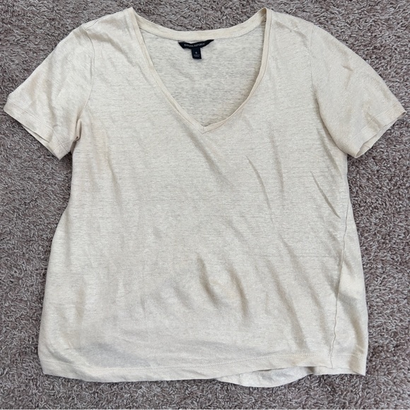 Banana Republic Linen Champagne Tee - Picture 2 of 5
